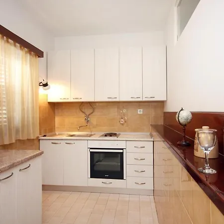 Apartman Podobuce 631a *
